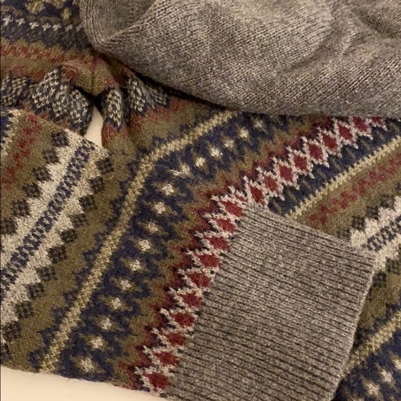 Gap ‘Black Moss’ Hooded Sweater (no tag) - Picture 4 of 7